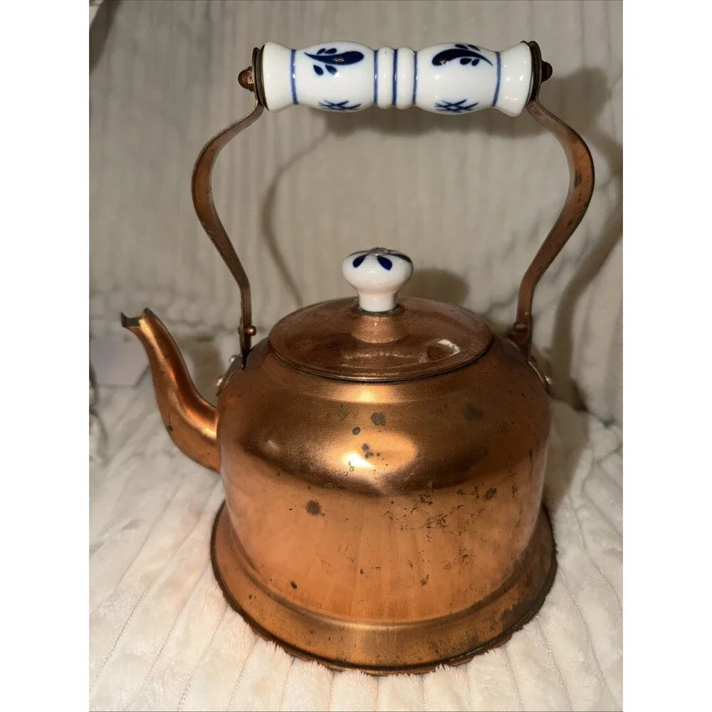 Vtg Copper Tea Kettle Porcelain Handle & Lid Knob Decorative Teapot Pantina